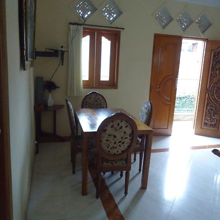 The Reinhold Guesthouse Bali Kerobokan Kültér fotó