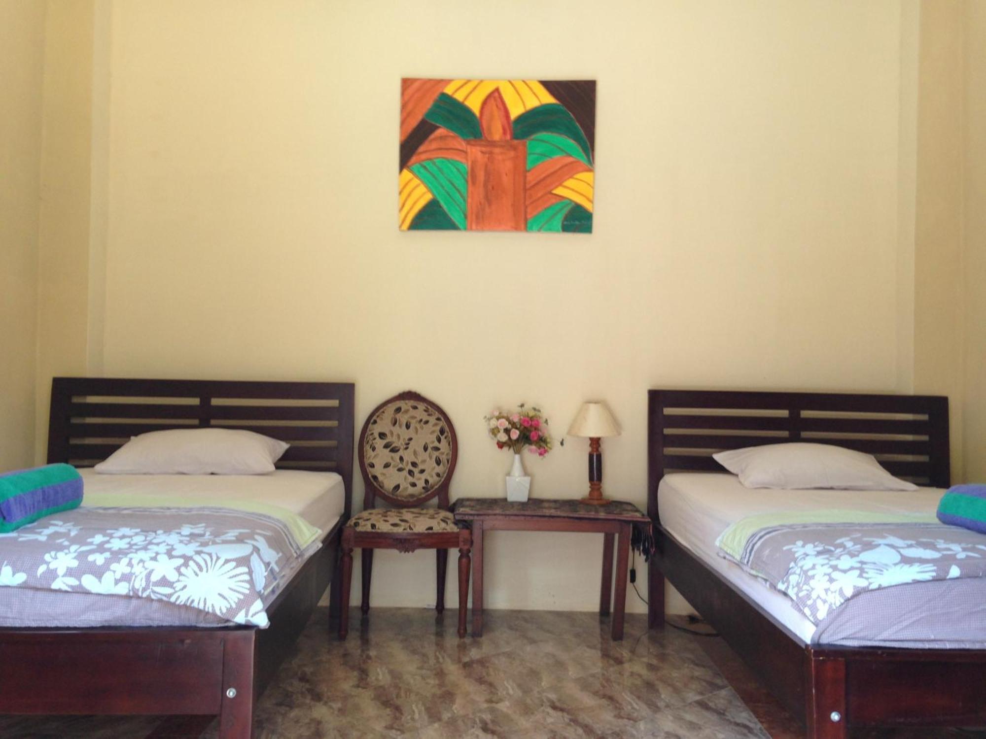 The Reinhold Guesthouse Bali Kerobokan Szoba fotó
