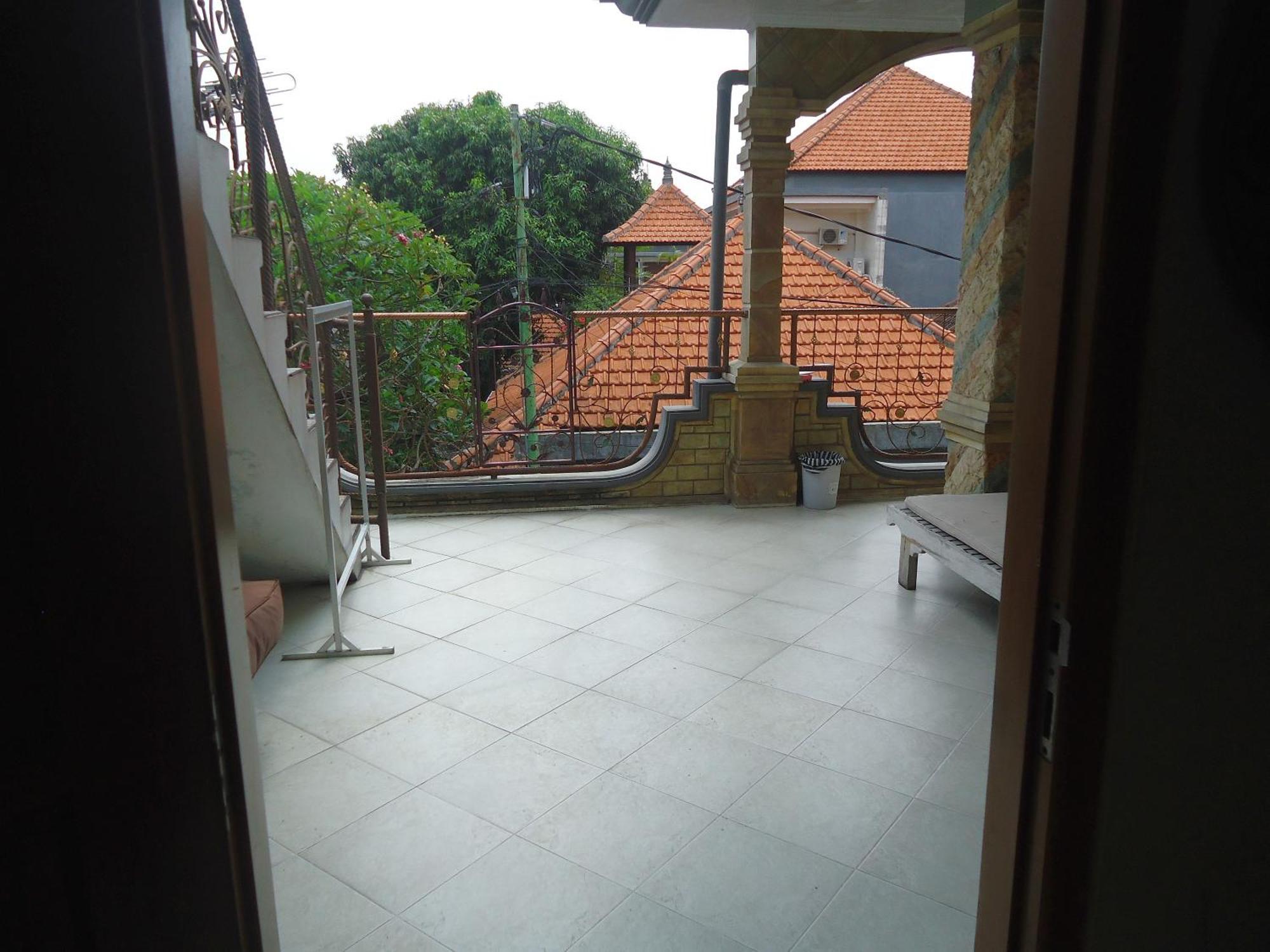 The Reinhold Guesthouse Bali Kerobokan Kültér fotó