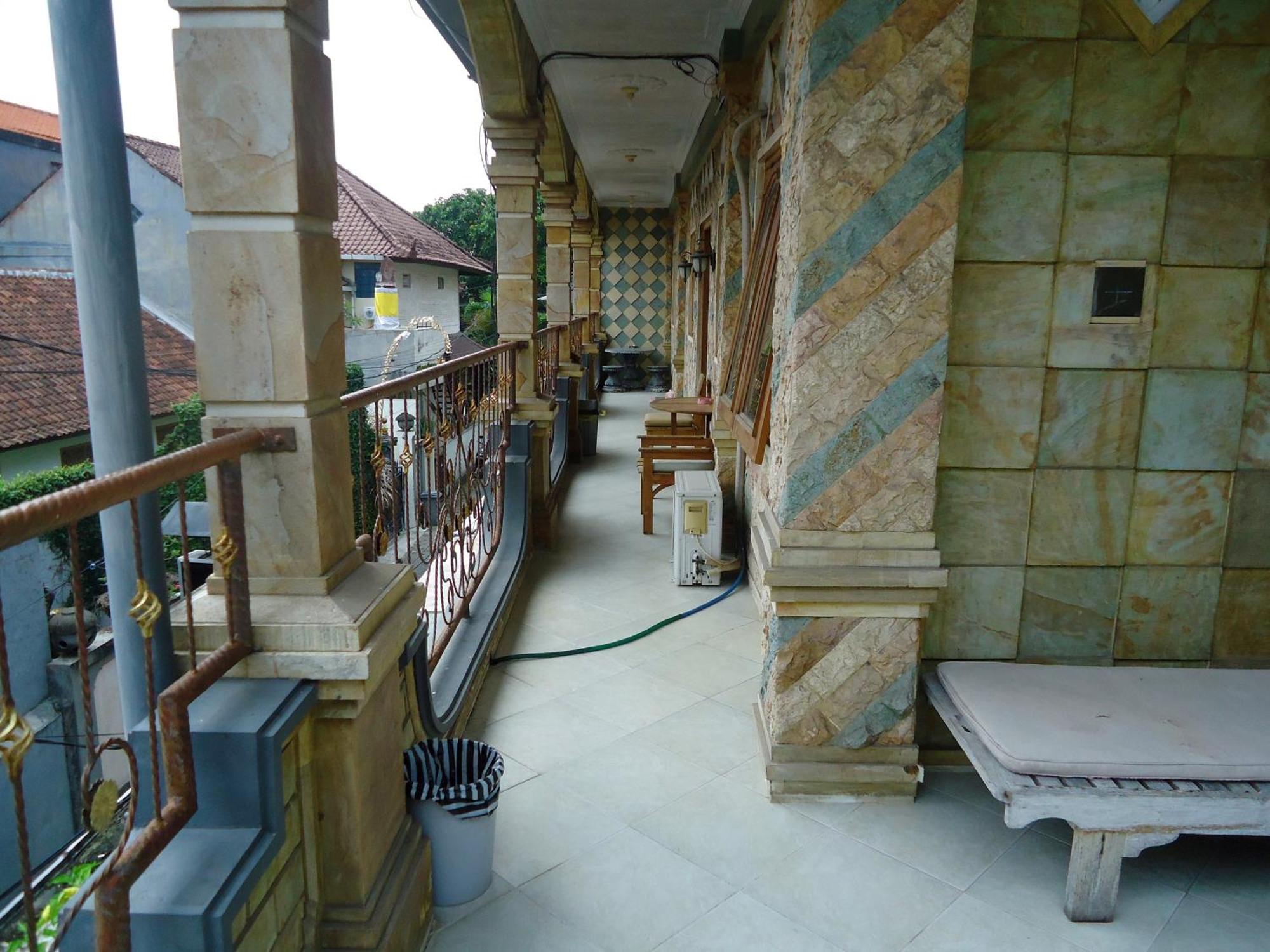 The Reinhold Guesthouse Bali Kerobokan Kültér fotó