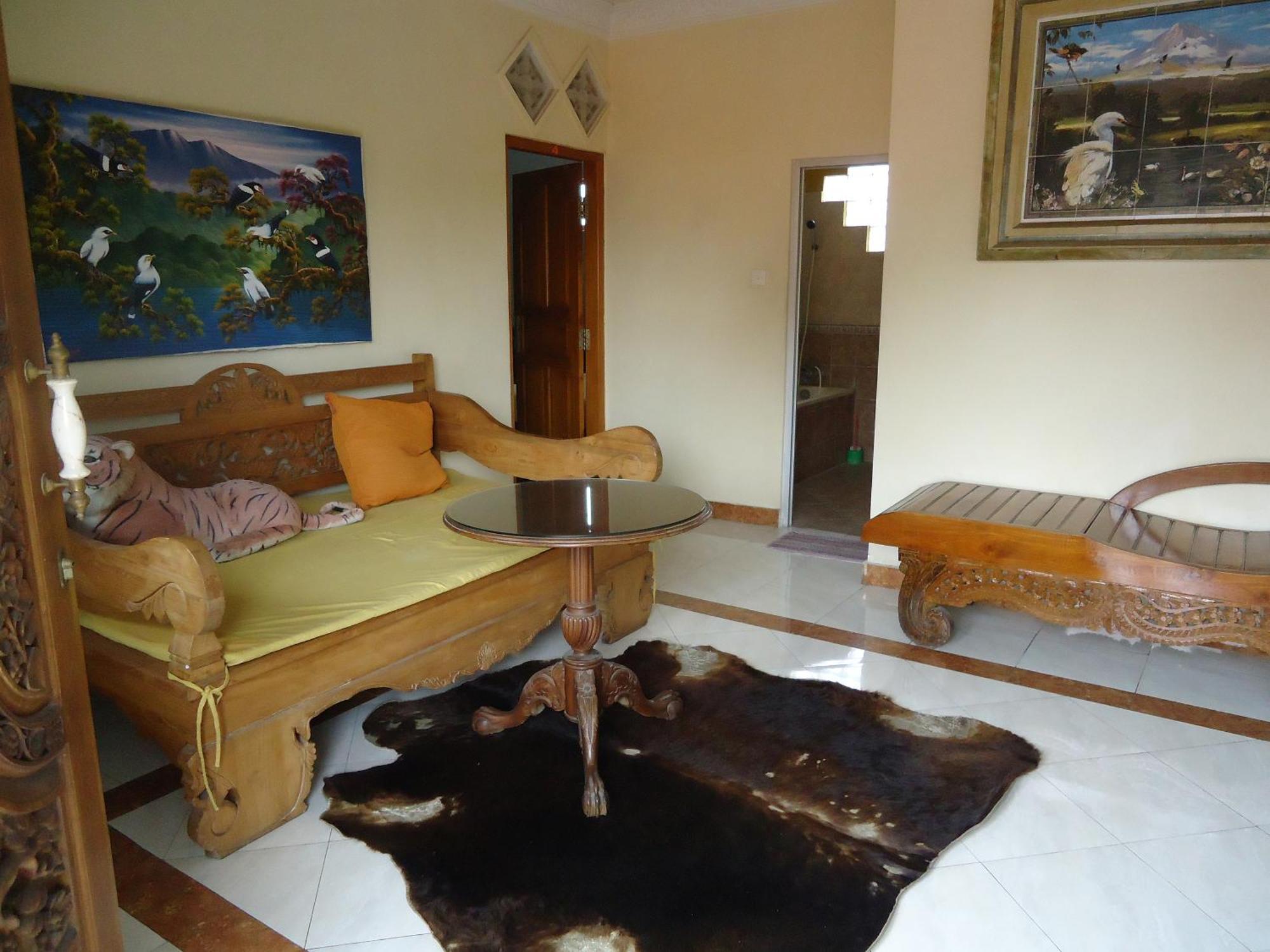 The Reinhold Guesthouse Bali Kerobokan Kültér fotó