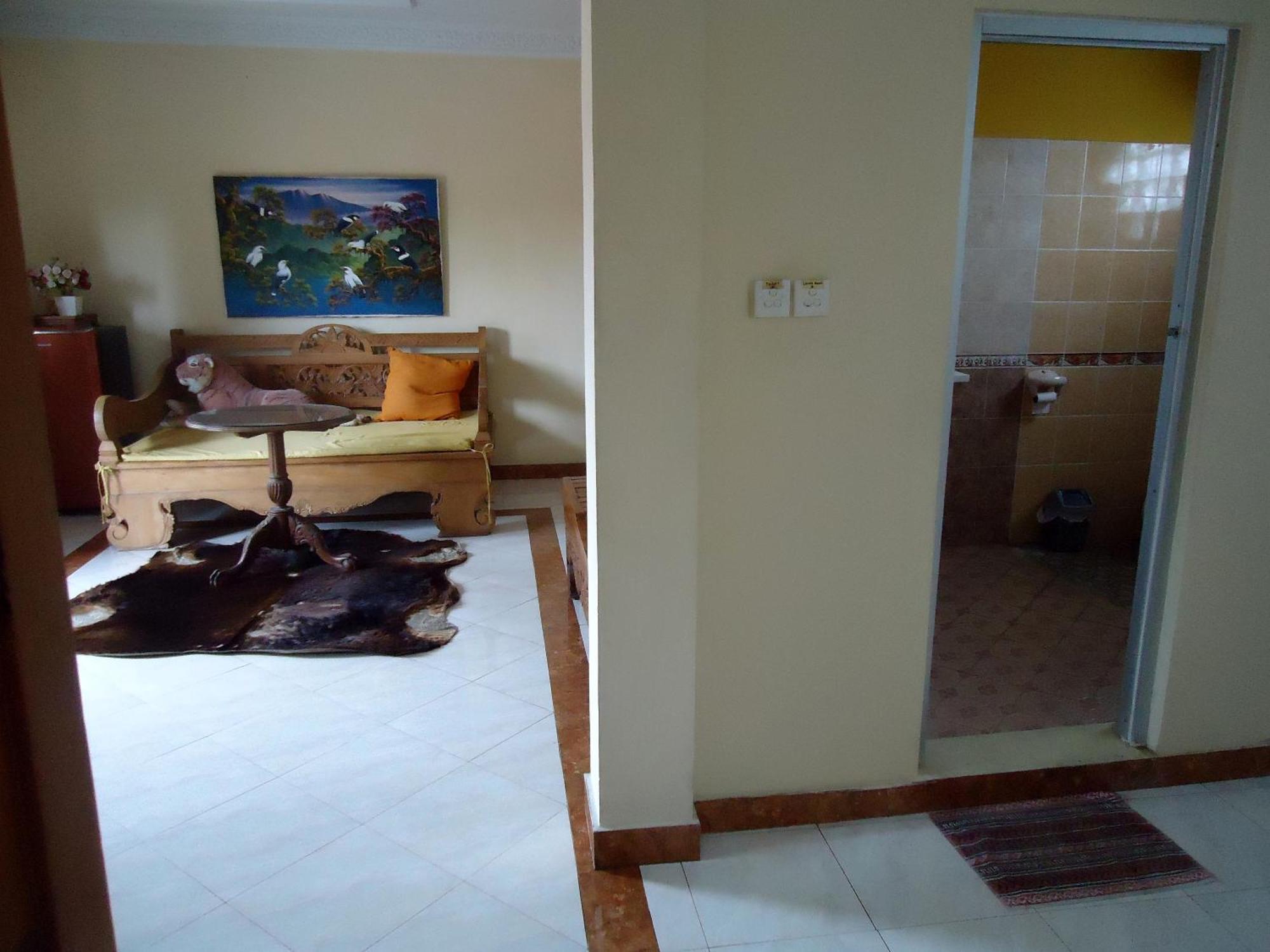 The Reinhold Guesthouse Bali Kerobokan Kültér fotó