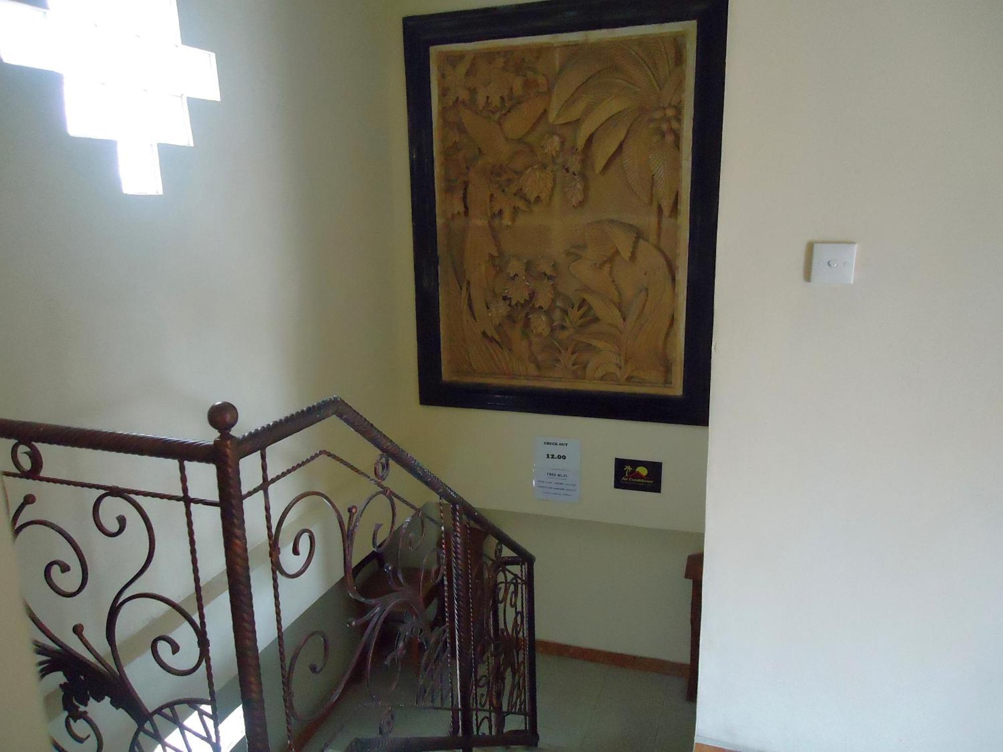The Reinhold Guesthouse Bali Kerobokan Kültér fotó