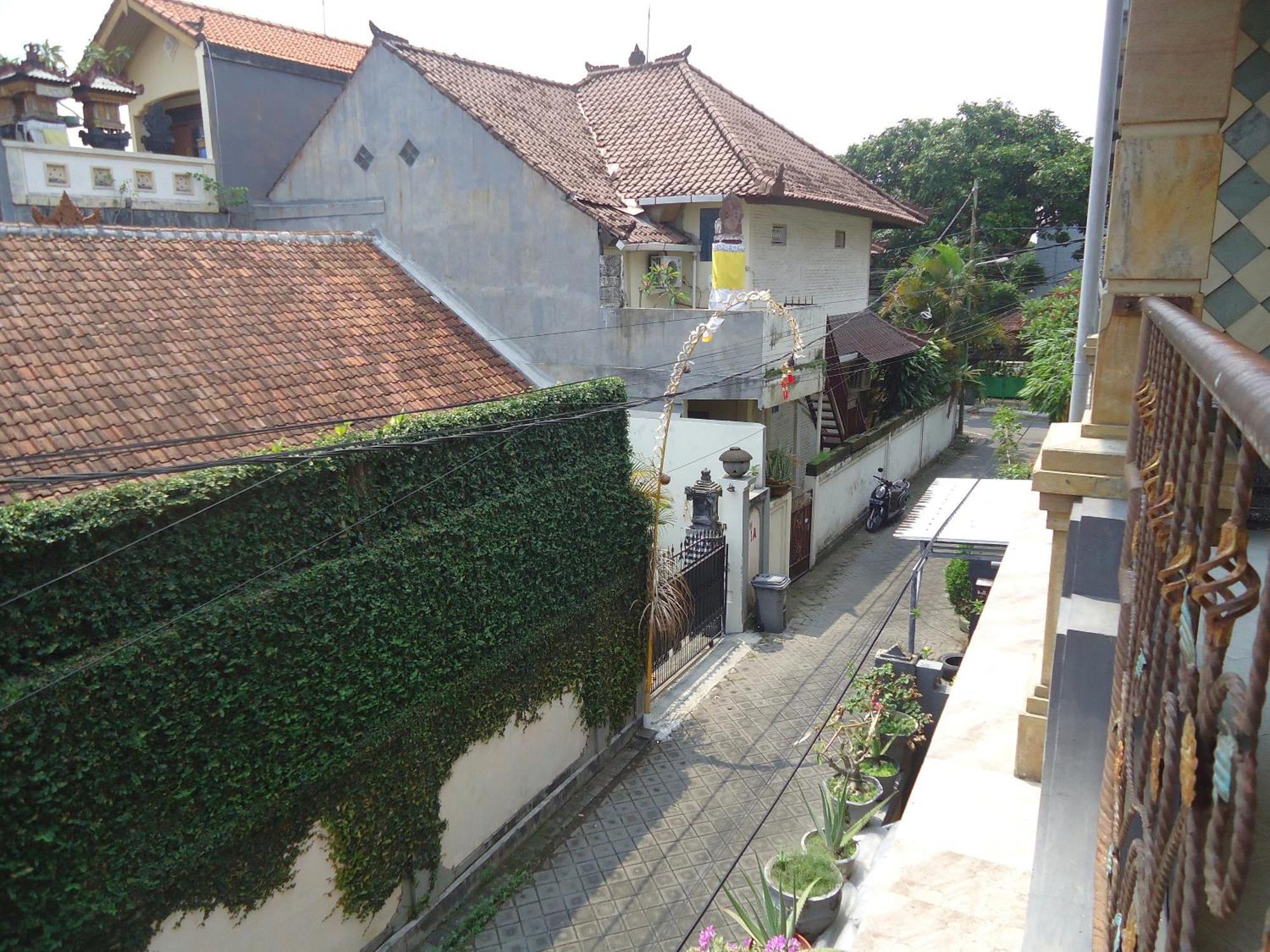 The Reinhold Guesthouse Bali Kerobokan Kültér fotó
