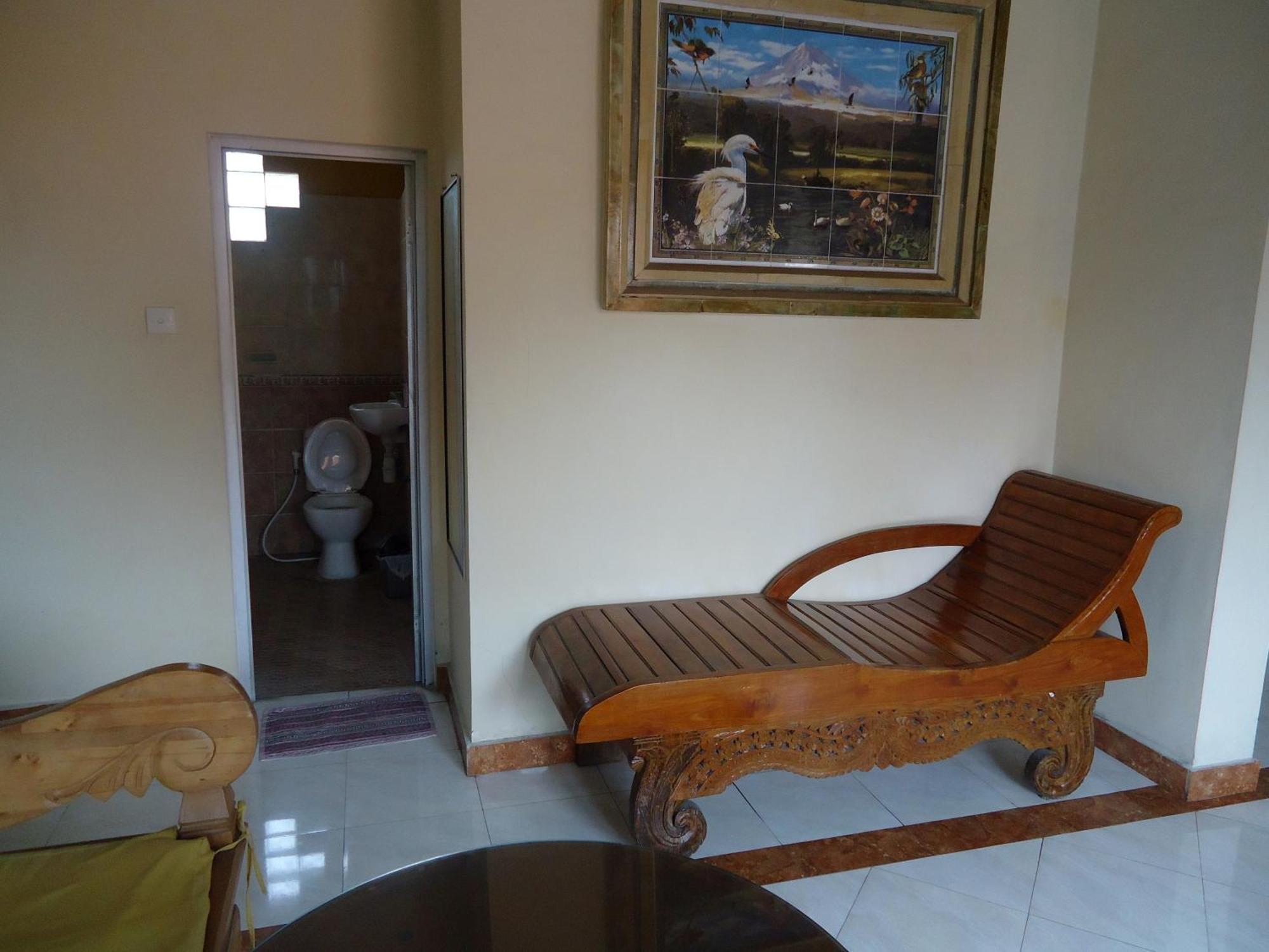 The Reinhold Guesthouse Bali Kerobokan Kültér fotó